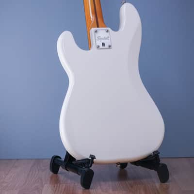 Squier Classic Vibe 60s Precision Bass Olympic White image 6