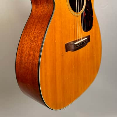 Martin 00-18 1966 image 4