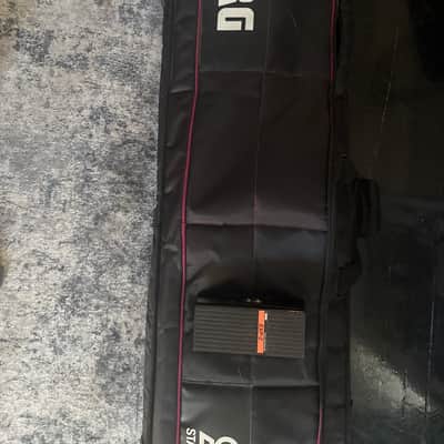 Korg SV1-88 Stage Vintage Digital Piano 2009 - Present - Black with Black / Red Keys image 12