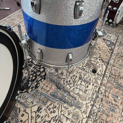 Ludwig Classic Maple Fab Outfit 3-Piece Shell Pack Silver-Blue-Silver Triband image 6