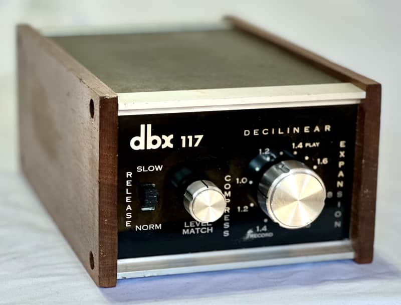 dbx 117 Compressor / Expander