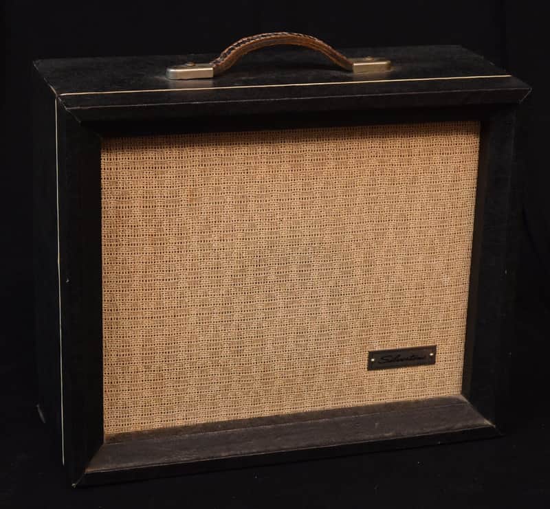 Silvertone Model 1471 5-Watt 1x8 Guitar Combo image 2