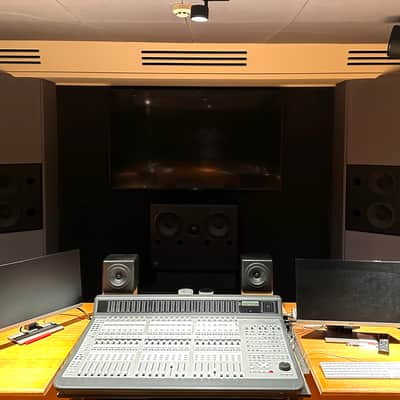 Quested Dolby Atmos Monitoring System 2017 - Excellent image 2