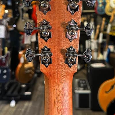 Larrivee L-24MH Mahogany Vintage Series Acoustic Guitar, Natural w/Larrivee Hardshell Case image 9