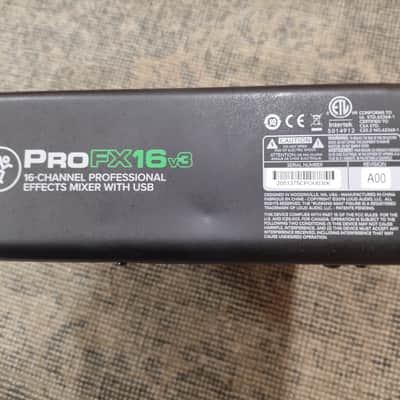 Mackie ProFX16v3 16-Channel Effects Mixer 2020 - Present - Dark Gray image 6