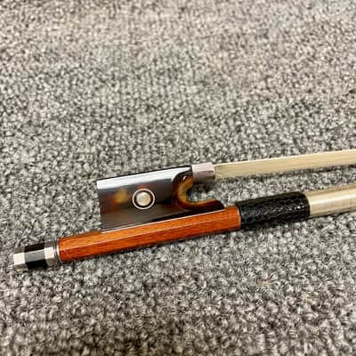 4/4 Violin Bow image 3