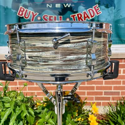 1960s Ludwig 5x14 Pioneer Snare Drum Oyster Blue Pearl image 10