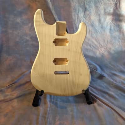 Strat HH body, Rear Routed, Poplar, unfinished image 1