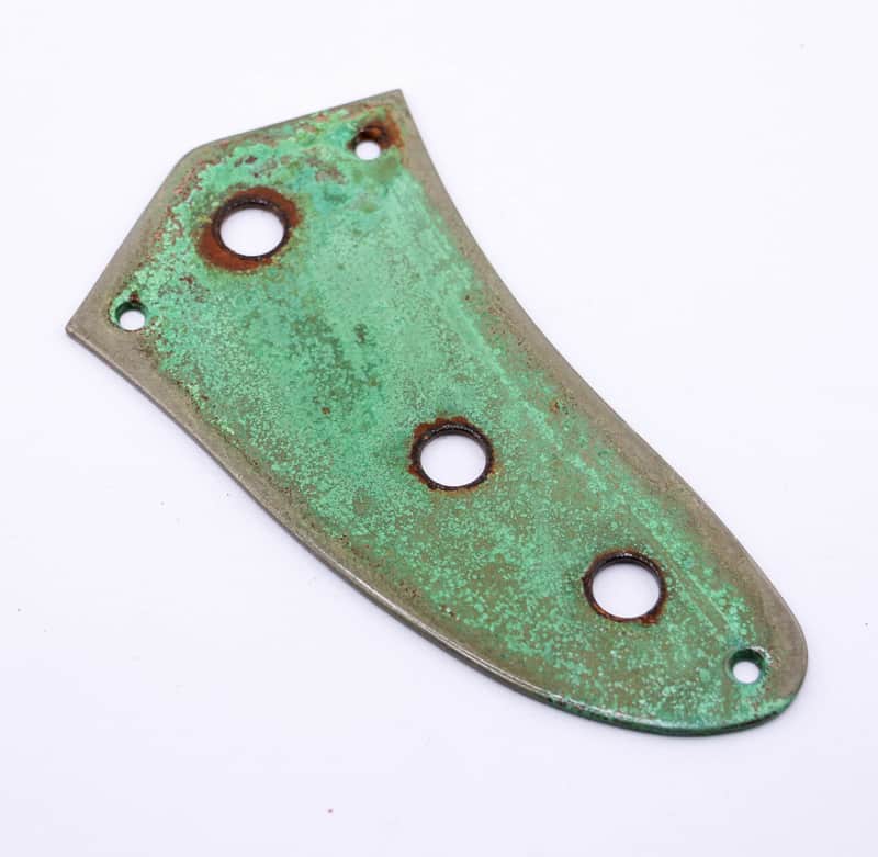 AGP ™ - Jaguar® - Lower Control Plate Aged Relic #8152443 image 1