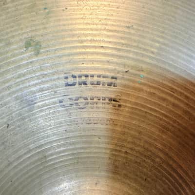 Zildjian Vintage Avedis 14" Drum Corps Marching Cymbal – USA – Single image 2