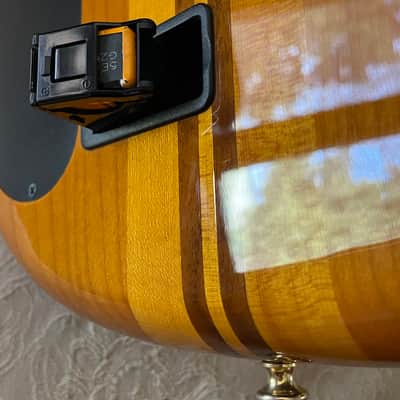Immagine Carvin DC 400 TA 2001 - Vintage yellow flamed maple - 7