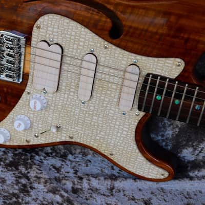 GB Liuteria Traditional Strato semi hollow Kiaat image 5