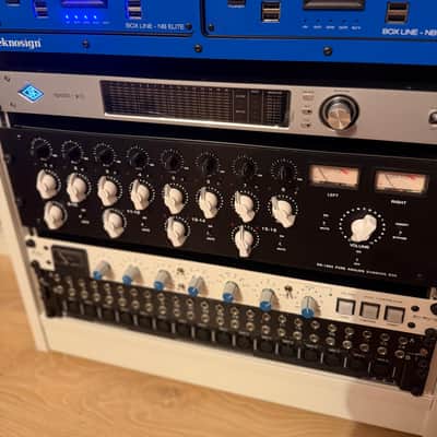 Universal Audio Apollo x16 Gen 2 Essentials+  (Rack/TB3/MAC/WIN) 2025 image 3