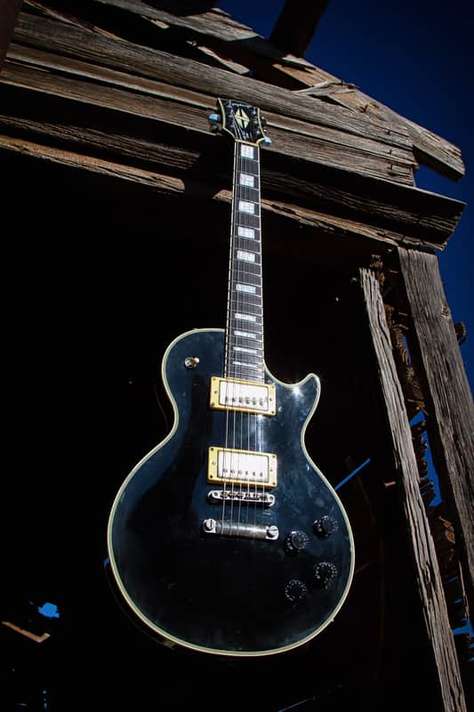 Made in Japan Epiphone Les Paul Custom image 1