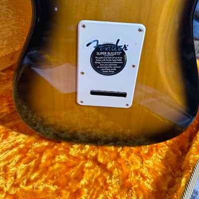 Fender 50th Anniversary American Deluxe Stratocaster 2004 - Sunburst image 8