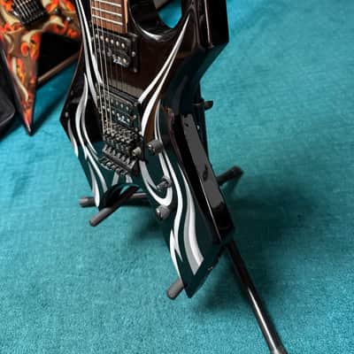 B.C. Rich Kerry King Wartribe 2 Warlock KKW2TO Onyx with Tribal Fire Graphic image 6