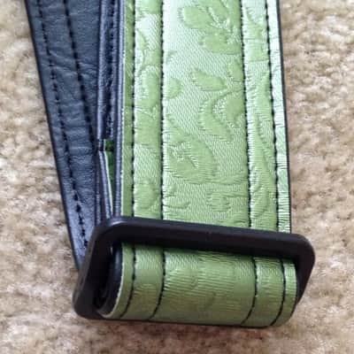 Couch Guitar Straps THE VINTAGE GREEN VINES GUITAR STRAP image 3