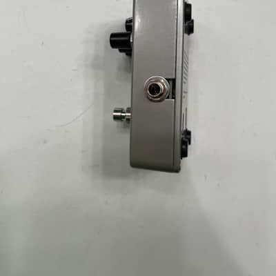 Electro Harmonix Intelligent Harmony Machine Pitch Shifter Guitar Effect Pedal image 5