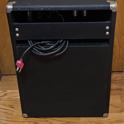Fender Bassman 20 Bass Guitar Tube Amp image 3