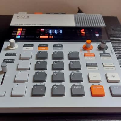 Teenage Engineering EP–133 K.O. II 64 MB Sampler Composer - Limited Edition w/ original box image 2