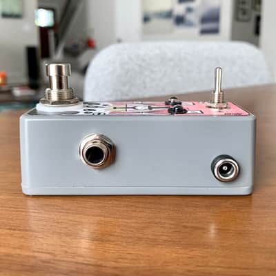 The Abe+ ABY True Bypass AB & Y Switch Utility Pedal (Gray) image 9