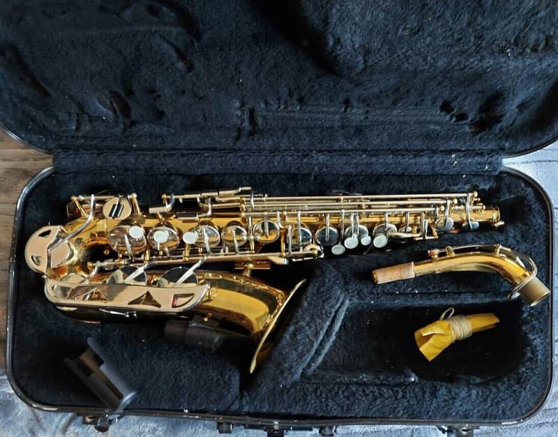 KING Empire 660 Alto Saxophone, USA, Very Good Condition. with Case/Neck/Mouthpiece image 1