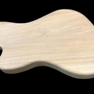 Jazzmaster body canadian poplar image 4