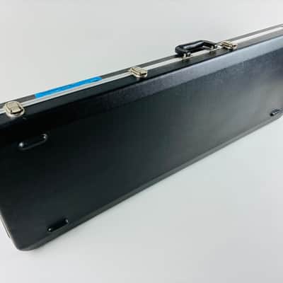 Carvin LB Series Factory Hardshell Bass Case. 1980s image 2