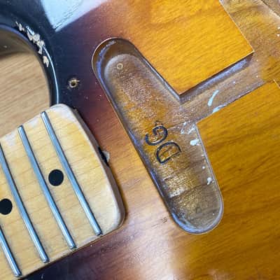 Fender Masterbuilt 58 Stratocaster (Dennis Galuszka), Abby Ybarra Pickups, 2 tone Sunburst Relic image 15