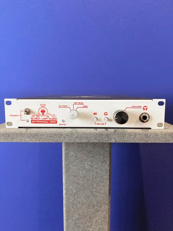 Black Lion Audio Sparrow DAC 2010s - White image 1