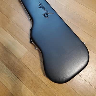Fender Molded guitar case 2000's image 2