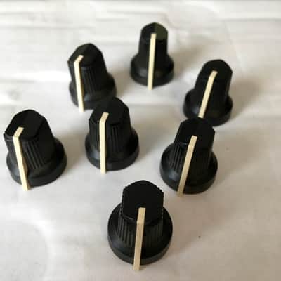 Fender D Shaft Push on Combo Amp Amplifier Knobs Set of 7 Knurled Black White Indicator 1996 image 1