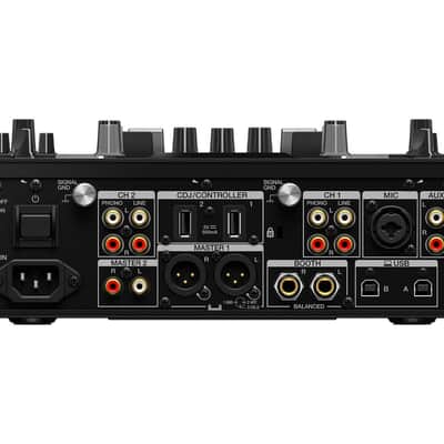 Pioneer DJM-S11 DJ Mixer & Interface image 4