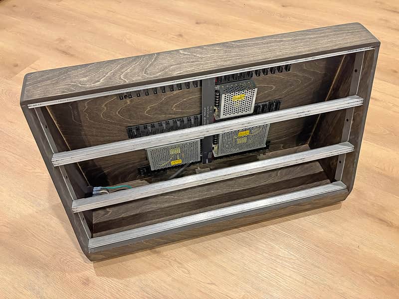 Pittsburgh Modular Structure EP-420 Case 2010s - Wood image 1