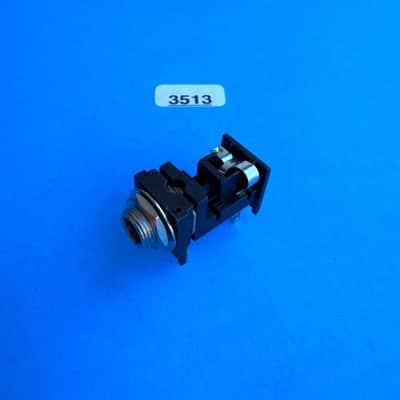 KURZWEIL PC88 Keyboard Piano Part: 4-Pin Mono 1/4 Jack TS Socket image 6