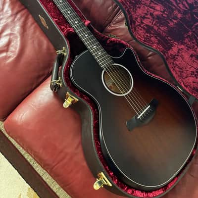 Taylor 324ce Builder’s Edition 2022 - Dark Burst image 1