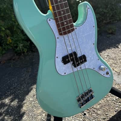 Custom Mark Hoppus Bass Body Allan Corona – Surf Green, Ash, Loaded with Seymour Duncan Pickups image 9