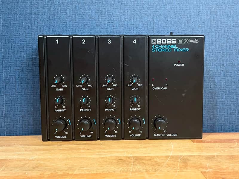 Boss BX-4 4-Channel Stereo Mixer