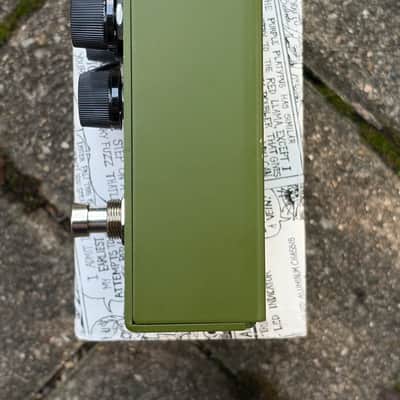Way Huge WM42 Smalls Russian Pickle Fuzz MkIII 2018 - 2021 - Green image 2