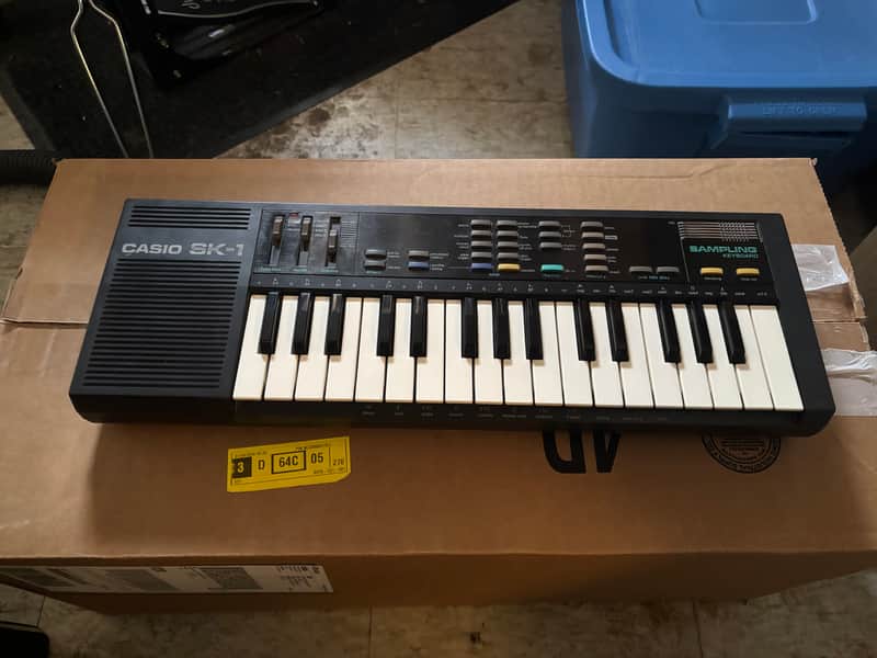Casio SK-1 32-Key Sampling Keyboard | Reverb Canada
