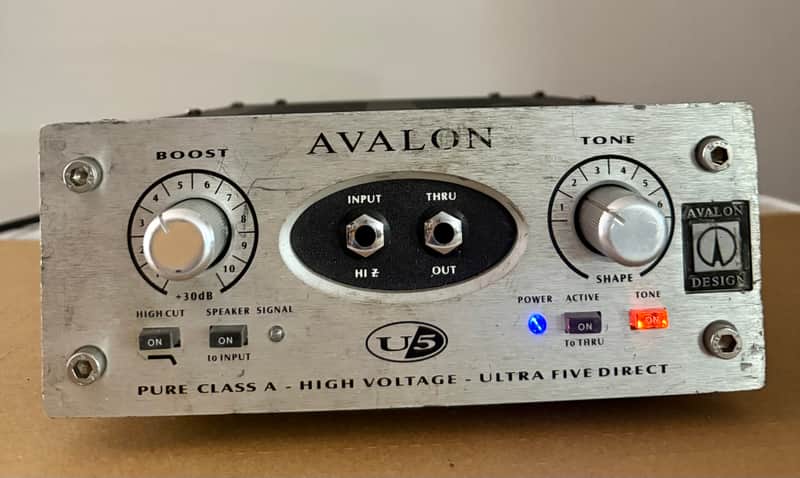 Avalon U5 Direct Box / Instrument Preamplifier - Silver | Reverb