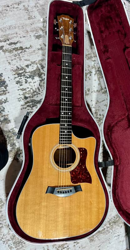 Taylor 310ce with Fishman Electronics 1998 - 2003 - Natural image 1