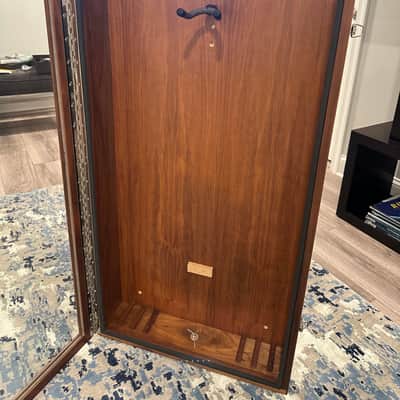 Acoustic Remedy ClimaCase - Rectangle Wall Case with UV Filtering Glass 2015 - Walnut image 2