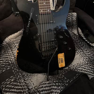 ESP ESP Original Series Kirk Hammett KH-2 Vintage Distressed Black w/case 1995-2019 - DISTRESSED image 4