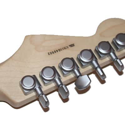Fender Artist Series Jeff Beck Stratocaster Guitar 2013 in Olympic White image 4