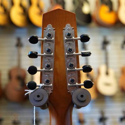 Northfield NFO-AT3 Wavelength Short-Scale Archtop Octave Mandolin Ox Amber w/Padded Gig Bag image 8