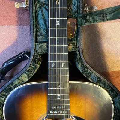 Martin 000-28 Lonnie Donegan Signature 2002 Sunburst 13-72 (Played by Peter Donegan on The Voice UK) image 7