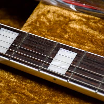 Fender FSR Made in Japan Traditional 60s Jaguar Guitar 2024-25 - Lake Placid Blue Metallic image 8