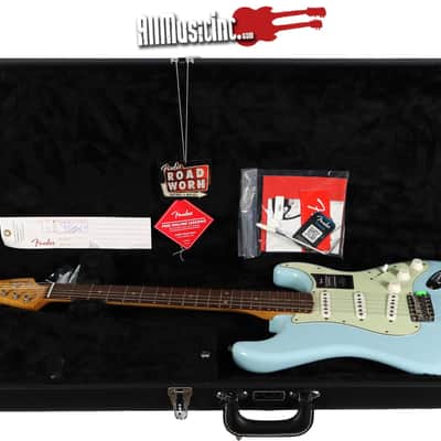Fender Limited Edition Vintera II Roadworn '60s Stratocaster Electric Guitar image 2