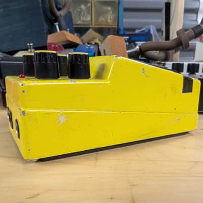 Ibanez SF10 Swell Flanger 1990s - Yellow image 5